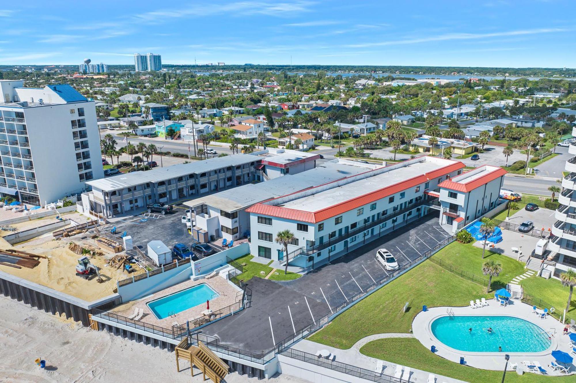 Family Friendly Oceanfront Condo With Pool! Daytona Beach Extérieur photo