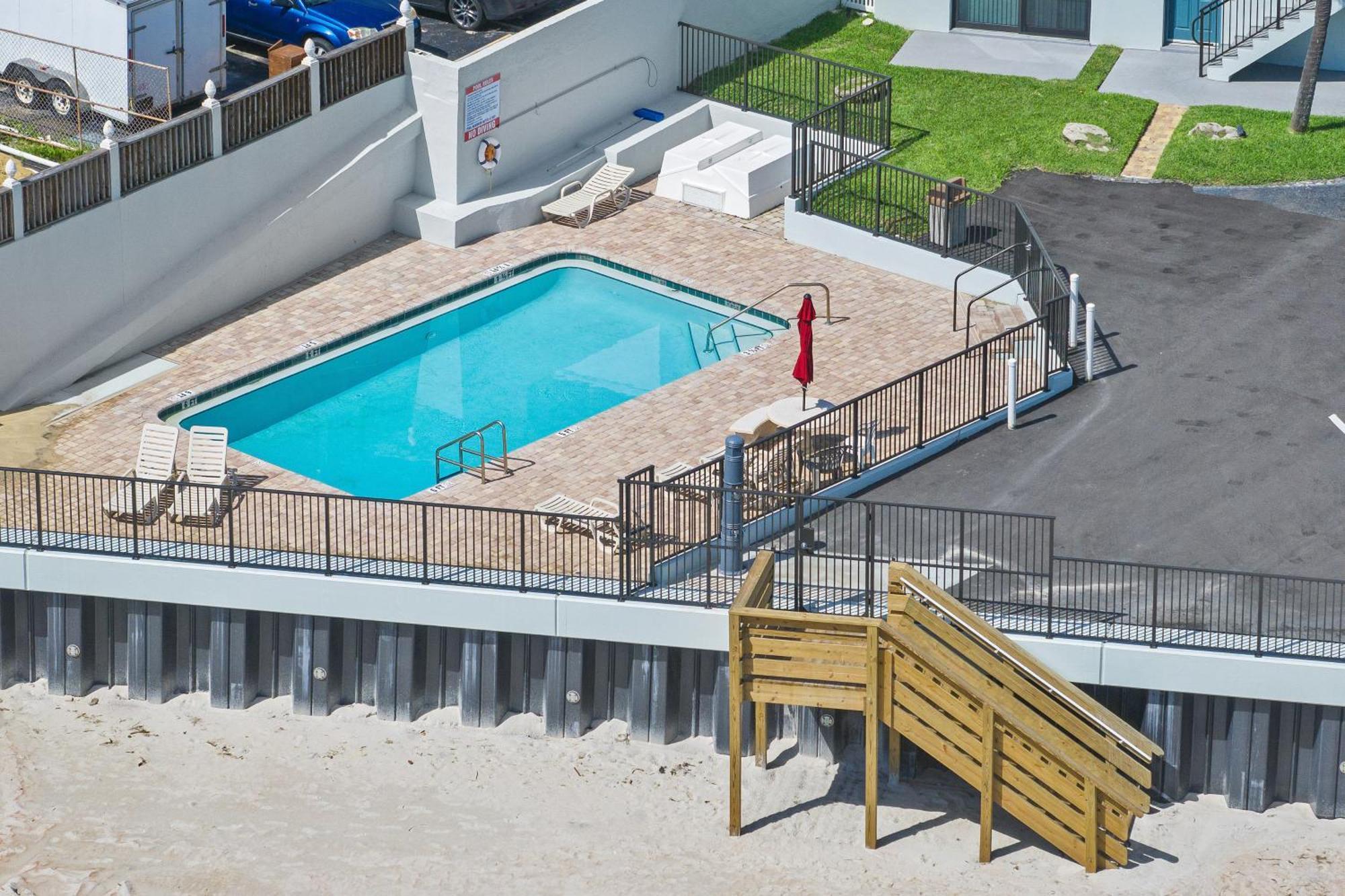Family Friendly Oceanfront Condo With Pool! Daytona Beach Extérieur photo